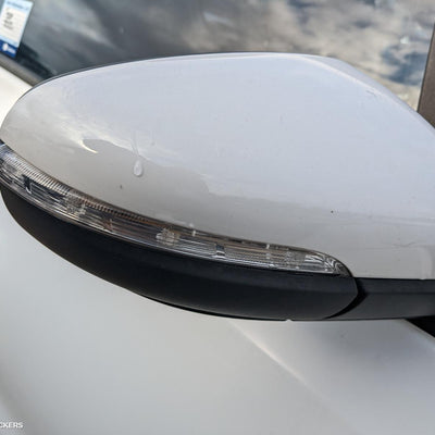 2011 Volkswagen Golf Left Rear Door Window