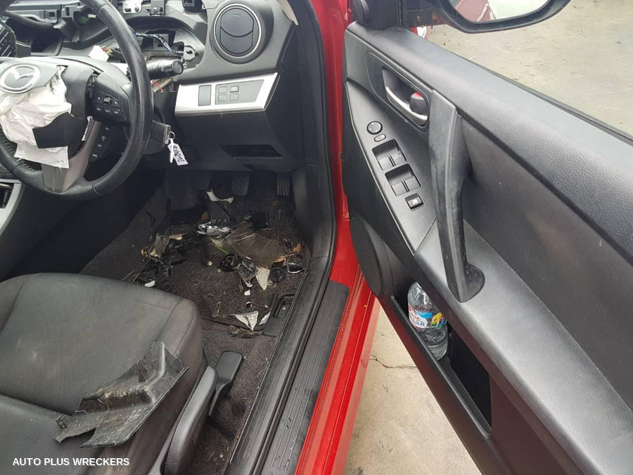 2010 Mazda 3 Rear Garnish