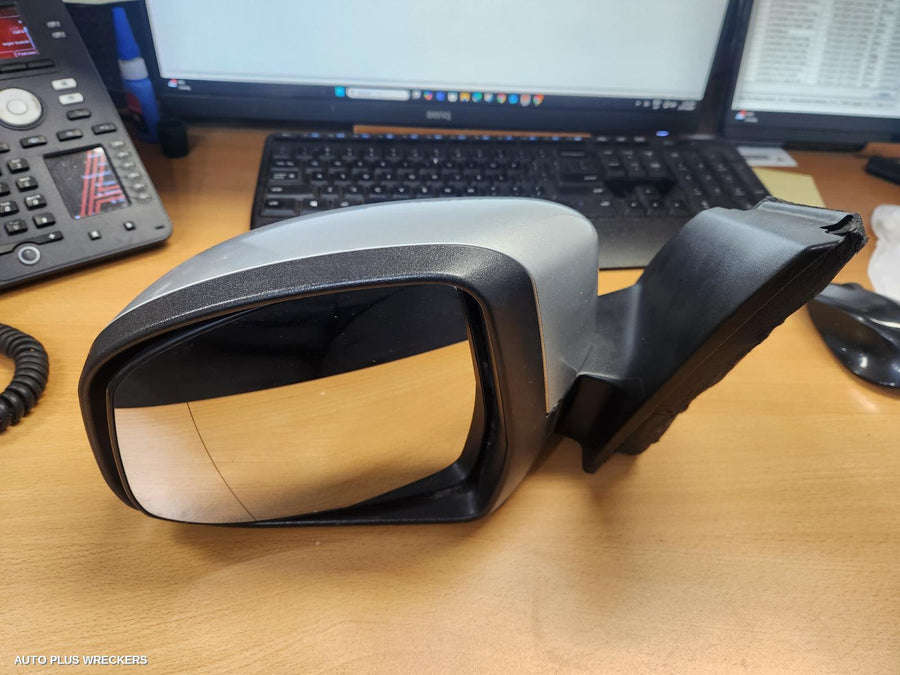 2015-2018 Ford Focus Left Door Mirror