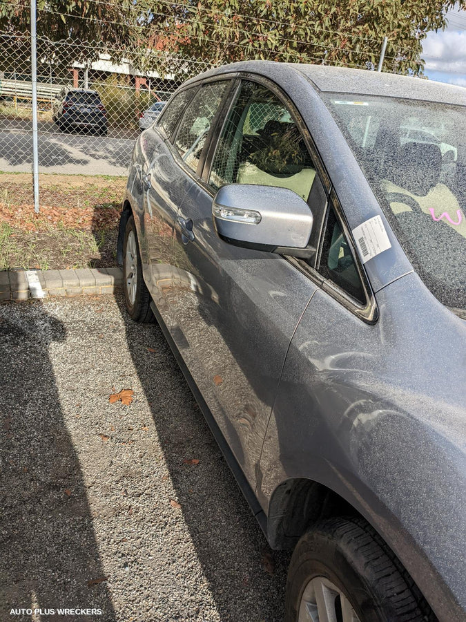 2006-2012 Mazda Cx7 Right Door Mirror