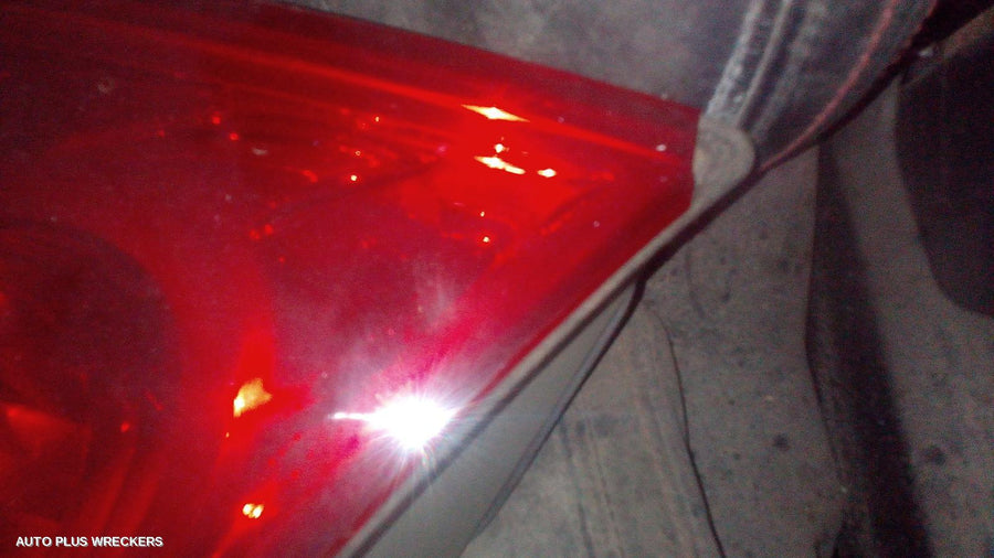 2003-2008 Chrysler Crossfire Right Taillight