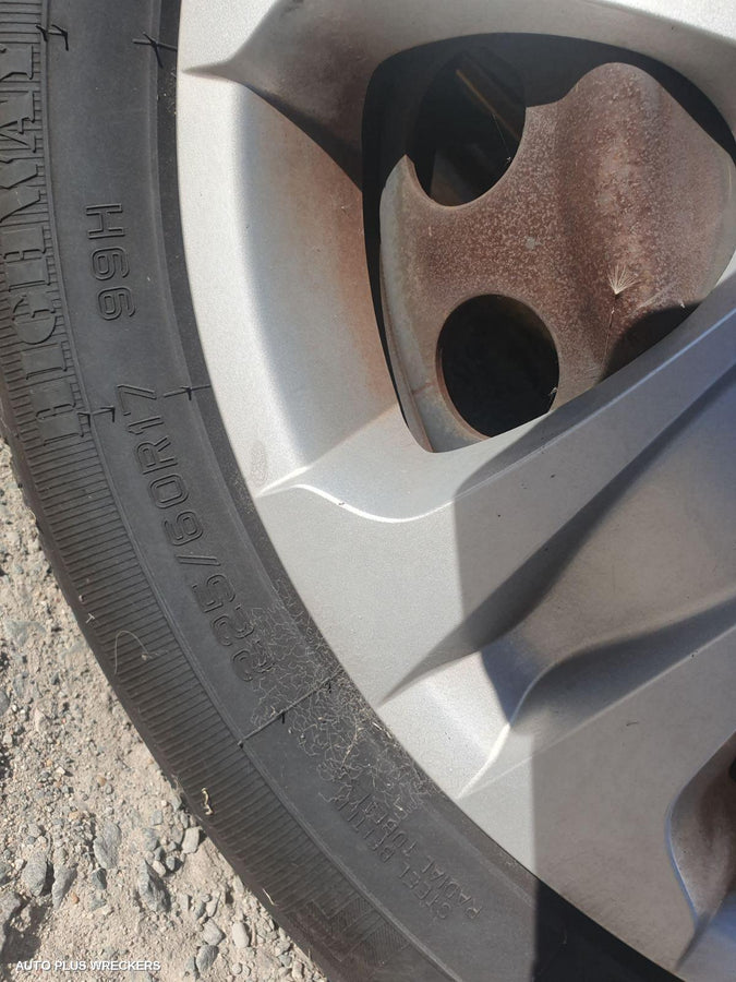 2010 Hyundai Ix35 Right Door Mirror