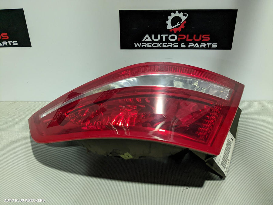 2010 Ford Falcon Right Taillight