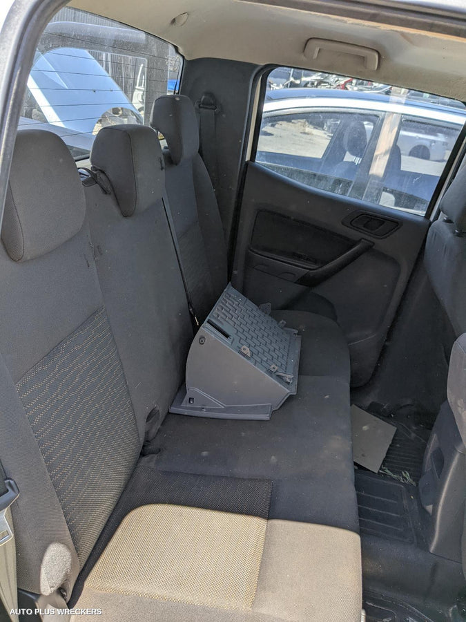 2013 Ford Ranger Right Rear Door Sliding