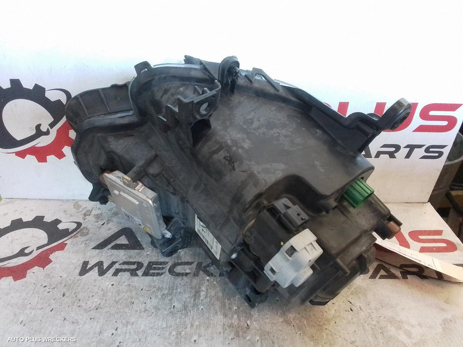 2015 Jeep Cherokee Left Headlamp