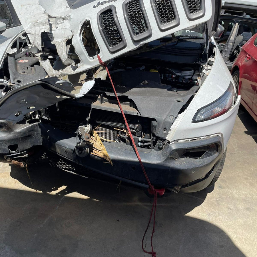 2014-2018 Jeep Cherokee Console