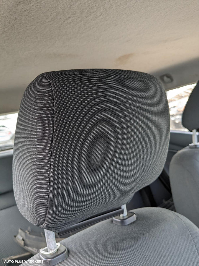 2011 Ford Fiesta Left Rear Door Window