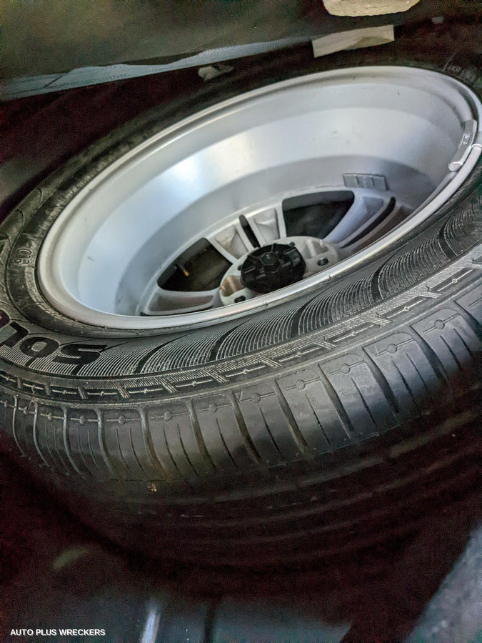 2011 Hyundai Ix35 Wheel Mag