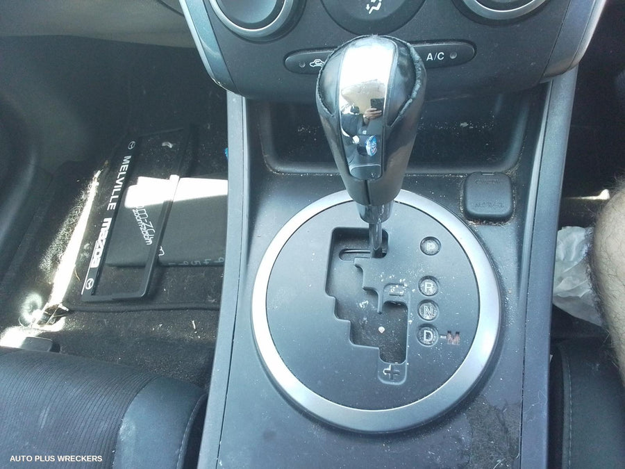 2010 Mazda Cx7 Left Guard Liner