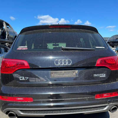 2011 Audi Q7 Left Door Mirror