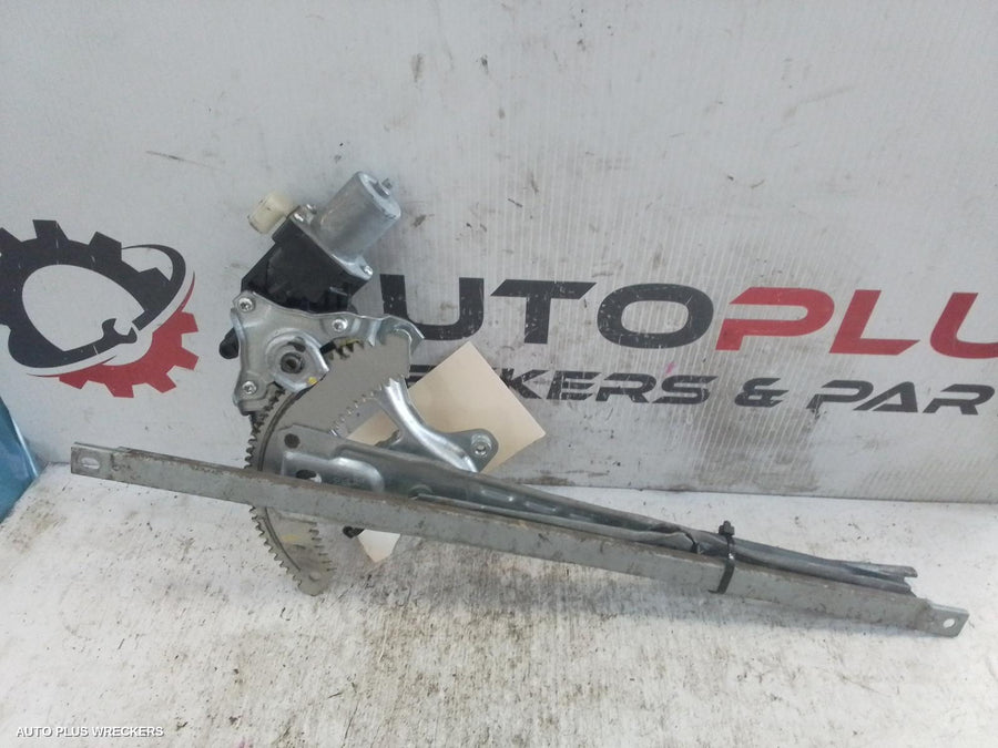 2015-2023 Mitsubishi Triton Left Front Window Reg Motor