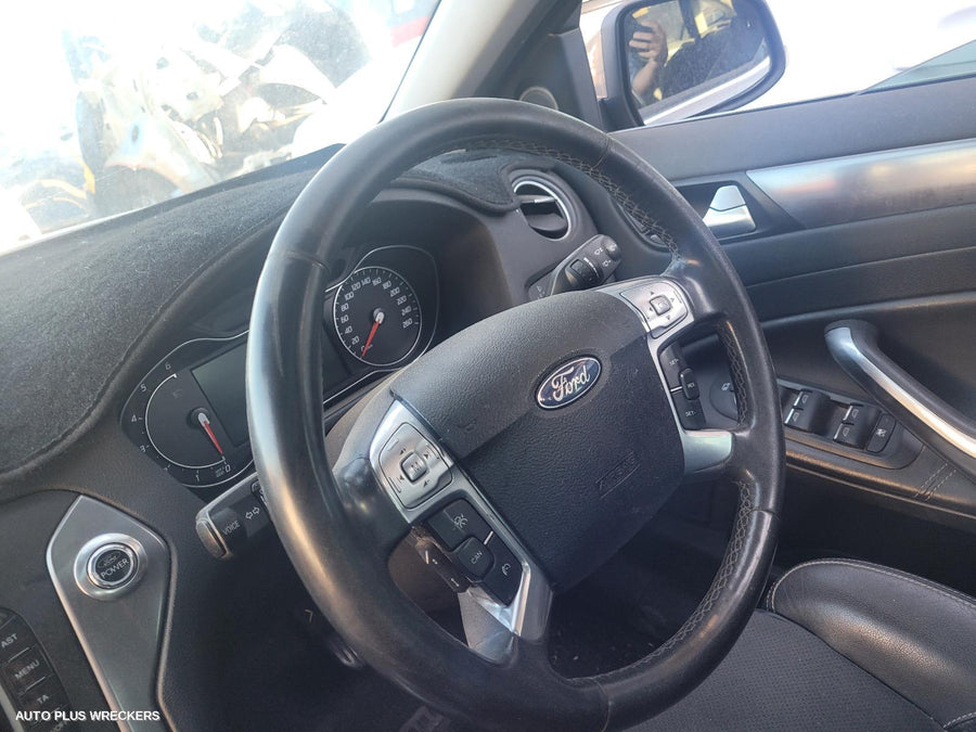 2011 Ford Mondeo Left Door Mirror