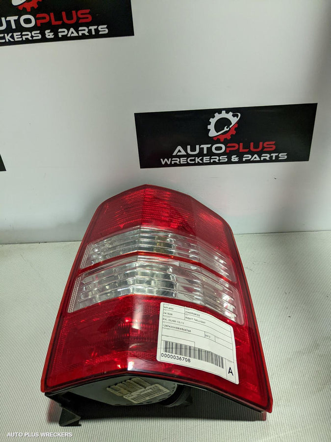 2012 Jeep Cherokee Right Taillight