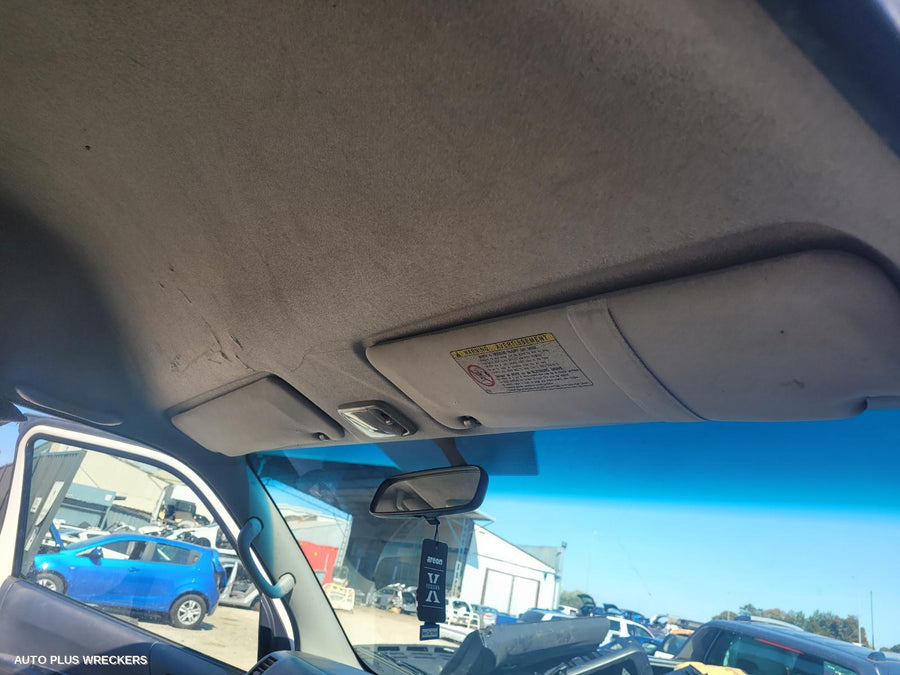 2006 TOYOTA HIACE COMBINATION SWITCH