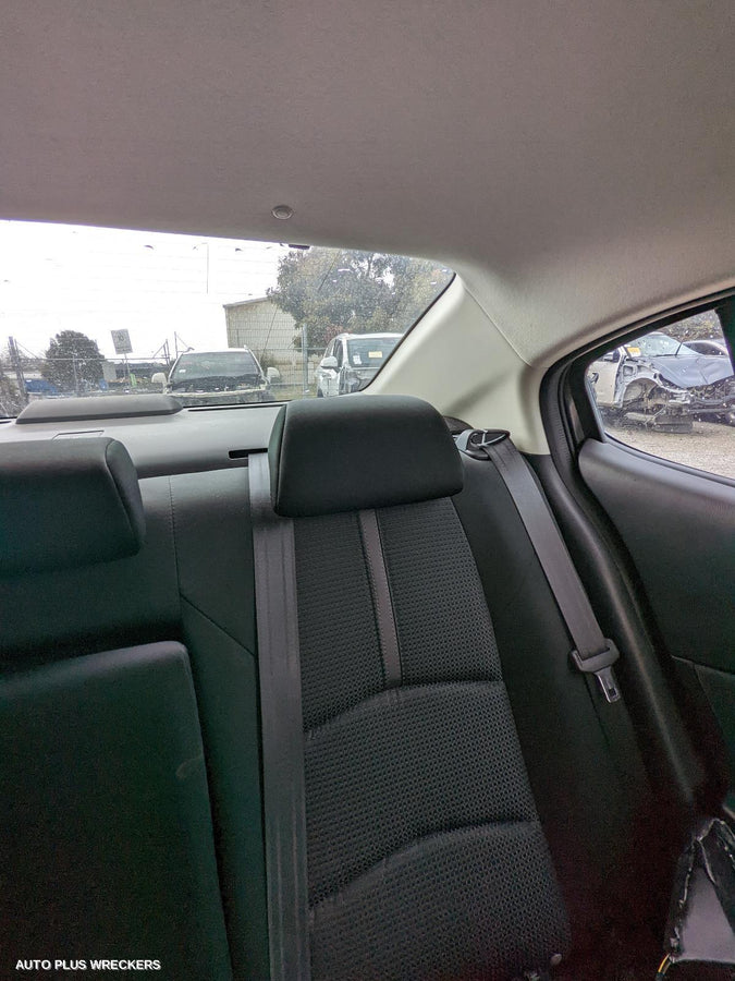 2017 Mazda 3 Right Rear Door Window