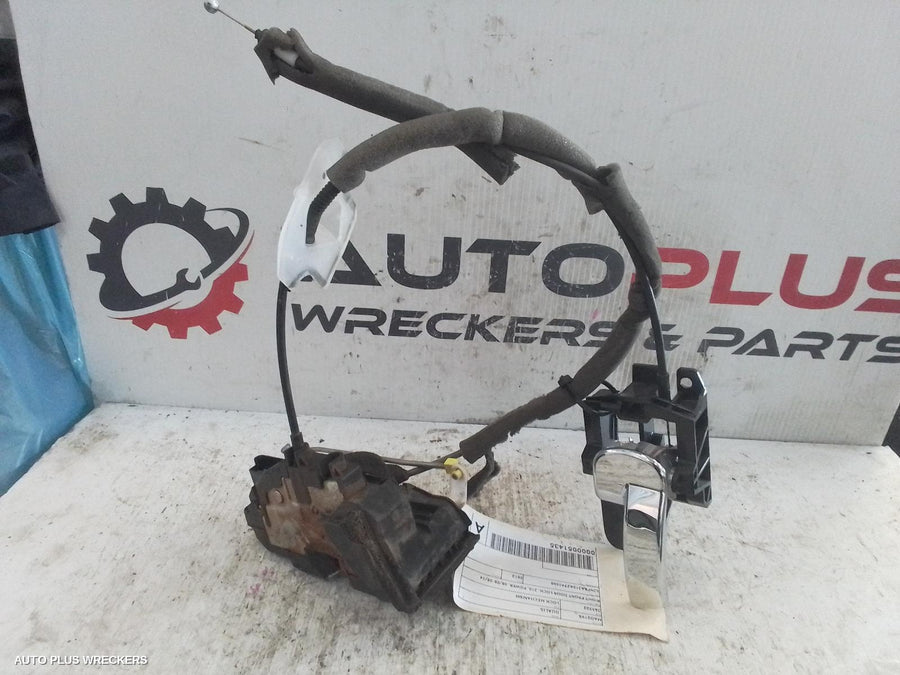 2008-2014 Nissan Dualis Door Boot Gate Lock