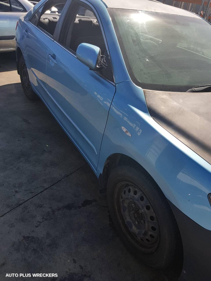 2006 Toyota Camry Left Rear Door Window