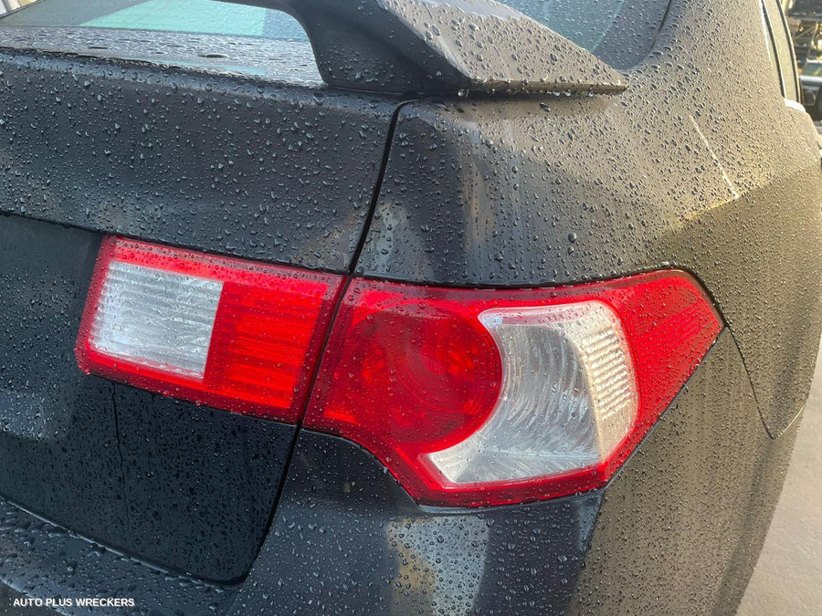 2008 Honda Accord Left Taillight