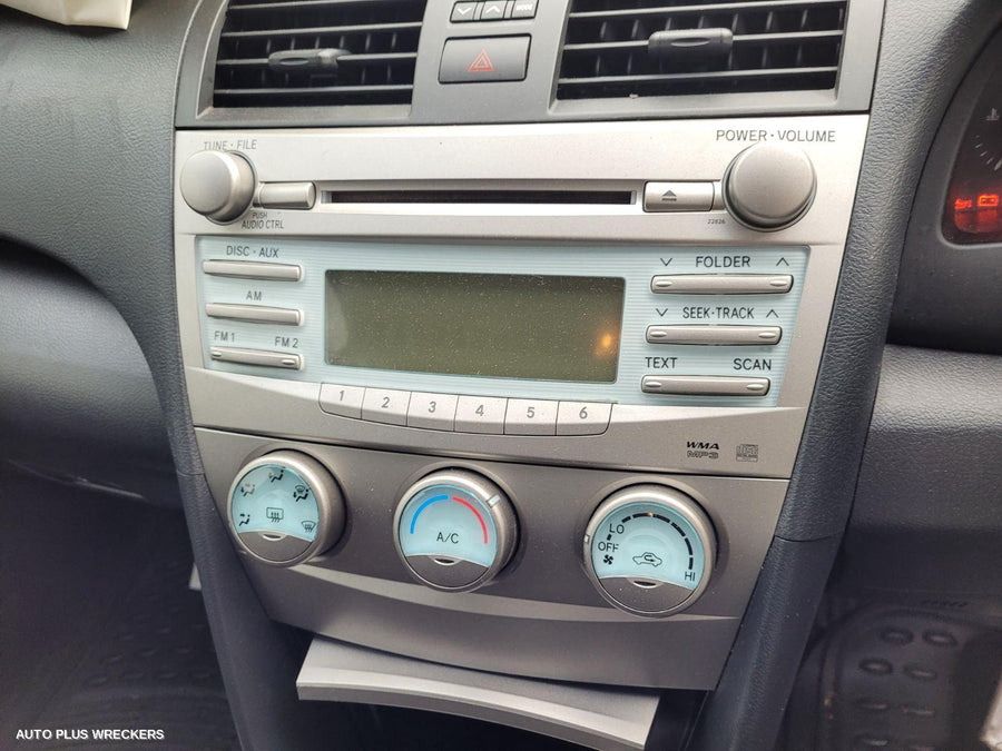 2010 Toyota Camry Rear Garnish