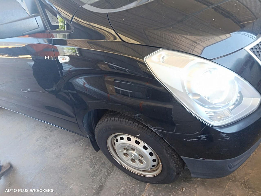 2009 Hyundai Iload/imax Sunvisor