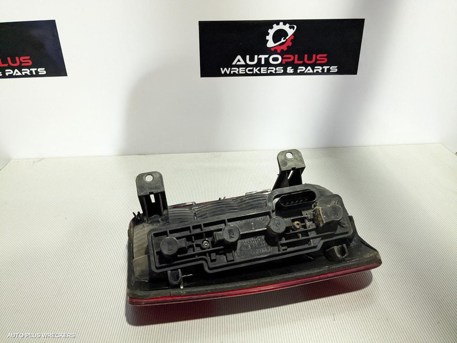 2004-2010 Volkswagen Caddy Right Taillight