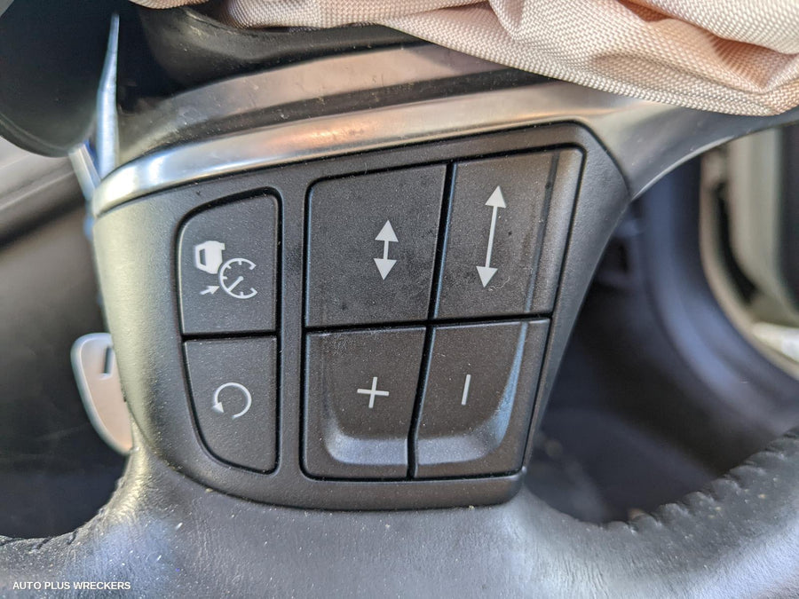 2015 Volvo Xc60 Left Front Door Window