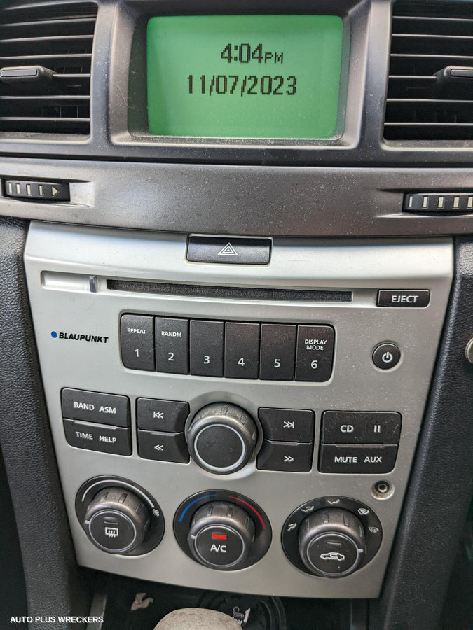 2008 Holden Commodore Right Door Mirror