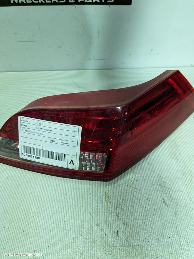 2007-2008 Ford Focus Right Taillight