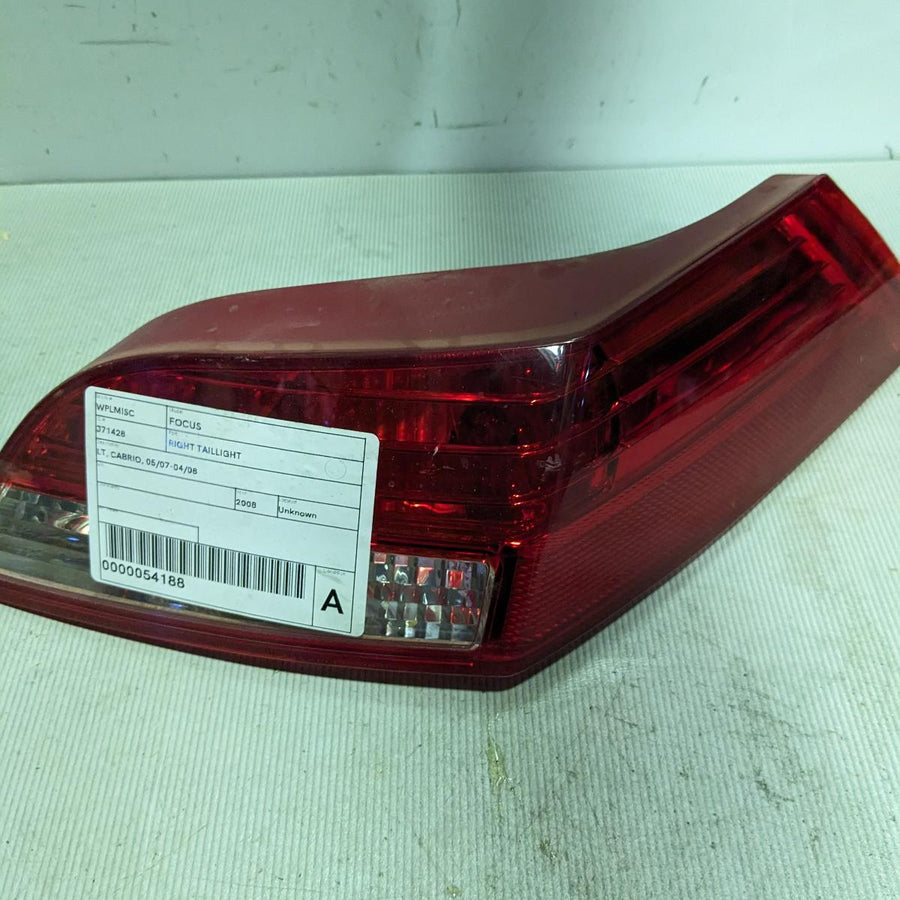 2007-2008 Ford Focus Right Taillight