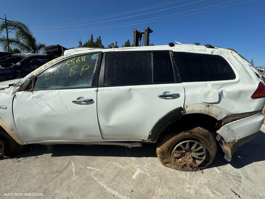2011 Mitsubishi Challenger Front Bumper