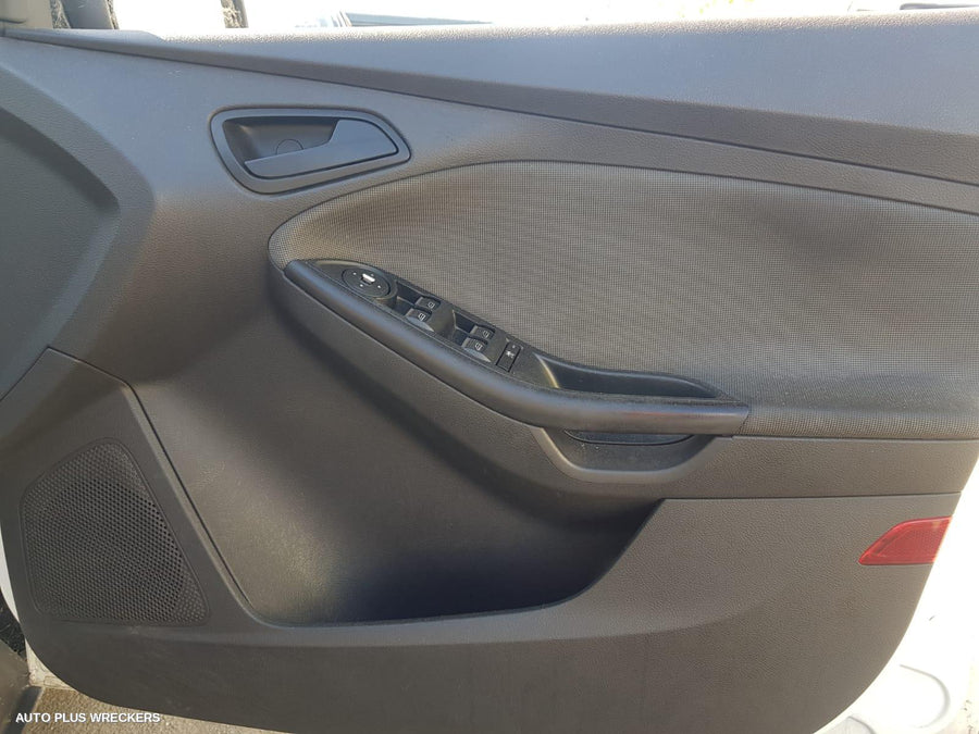 2012 Ford Focus Left Front Door Window