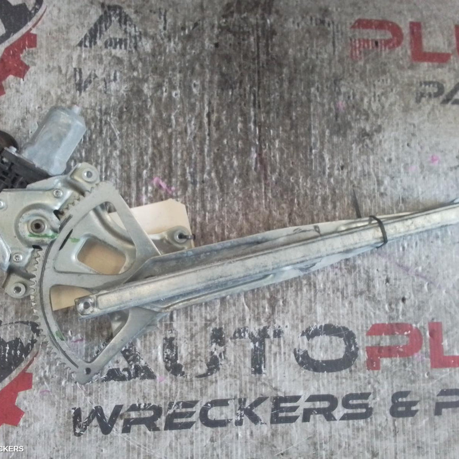 2005-2011 Toyota Yaris Left Front Window Reg Motor