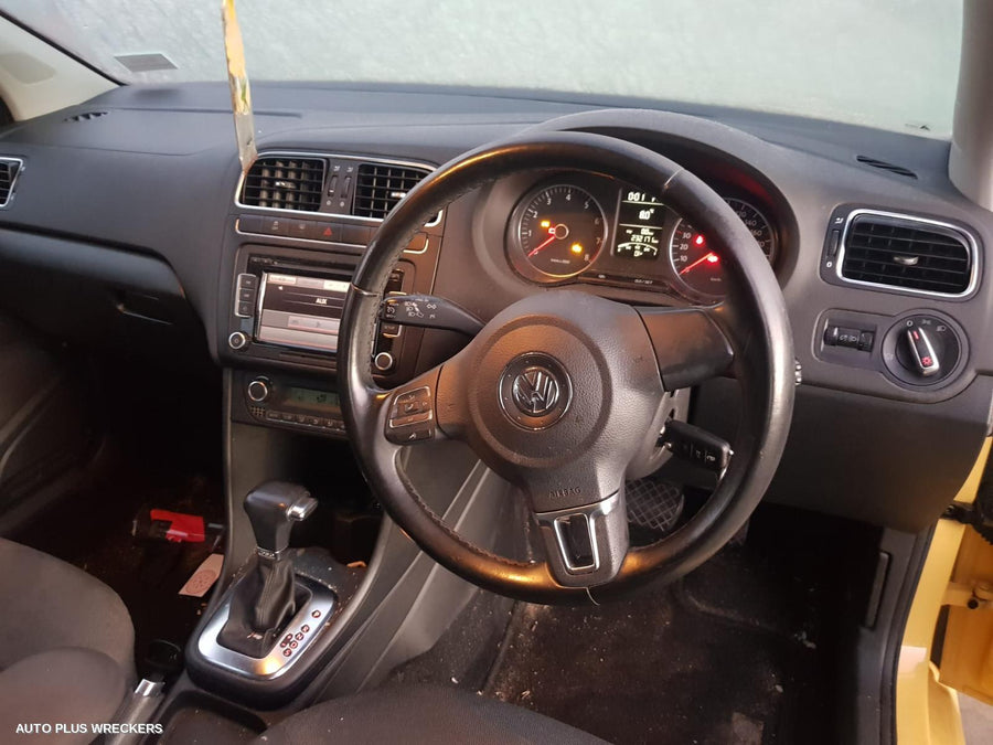 2010 Volkswagen Polo Fan