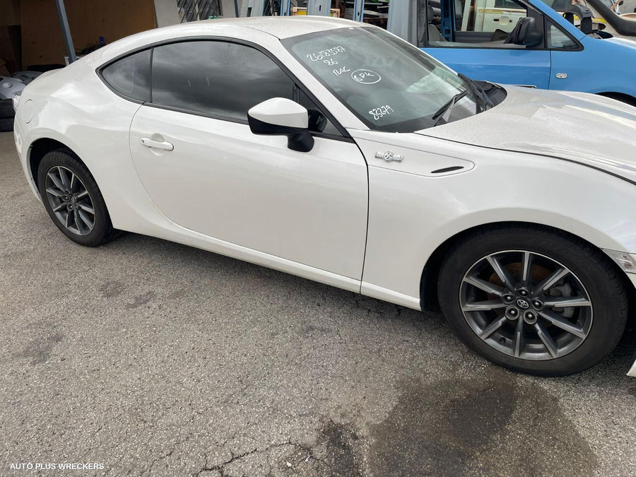 2012-2021 Toyota 86 Left Front 1 4 Door Glass