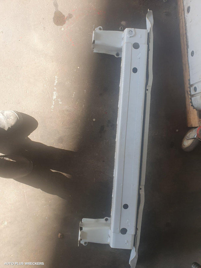 2004 Subaru Impreza F Bar Reinforc Brack