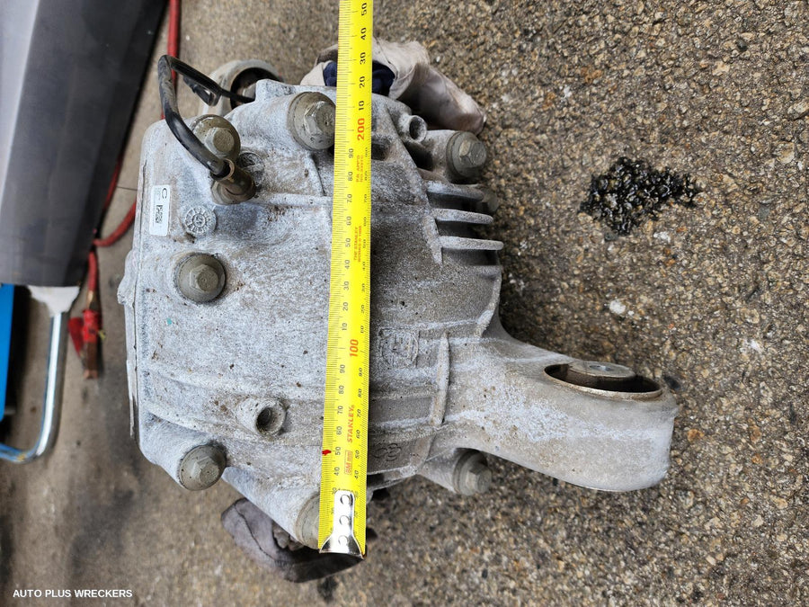 2013-2017 Holden Commodore Differential Centre