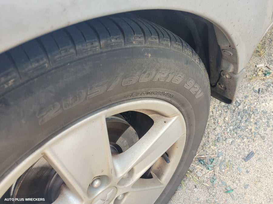 2007 Mitsubishi Lancer Right Front Door Window