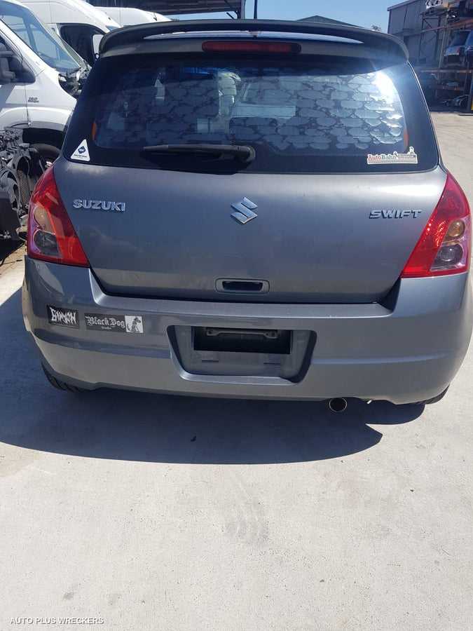 2004-2011 Suzuki Swift Overflow Bottle