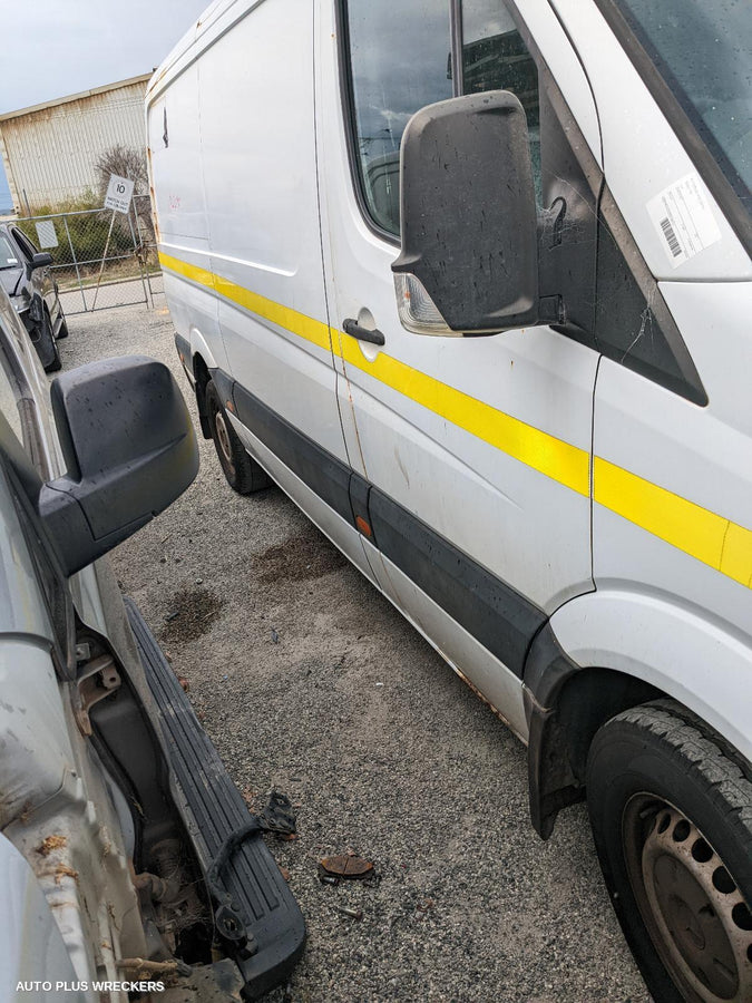 2011 Mercedes Sprinter Sunvisor
