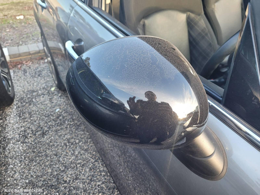 2019 Mini Cooper Caliper