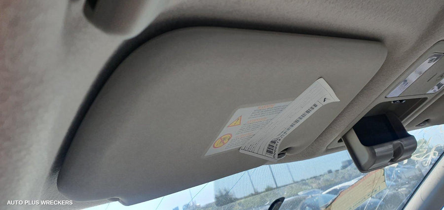 2013 NISSAN PULSAR SUNVISOR