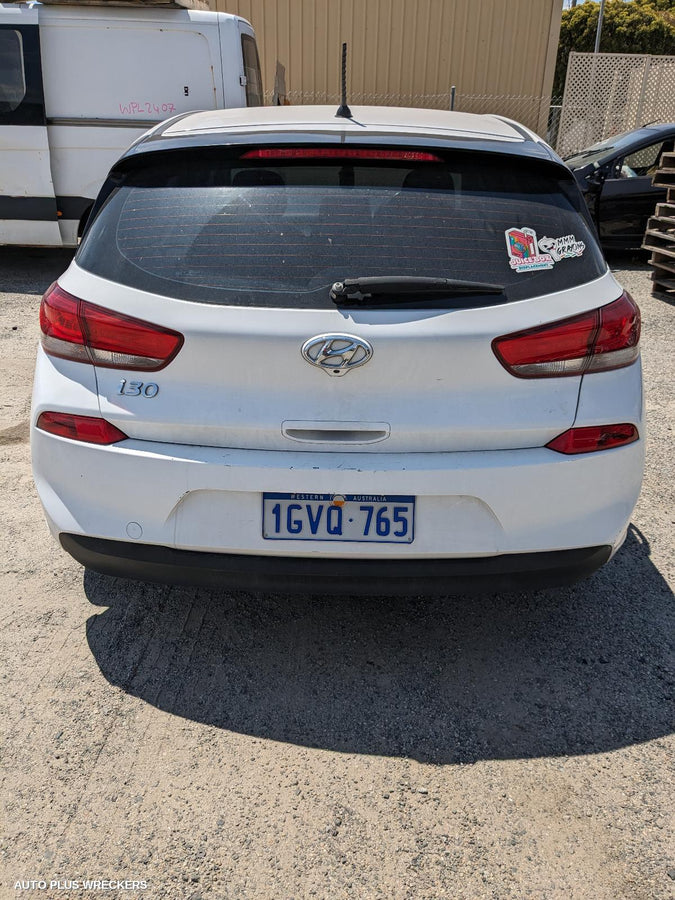 2018 HYUNDAI I30 LEFT DOOR MIRROR