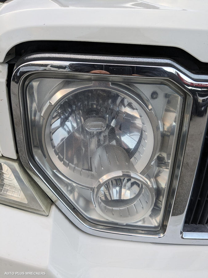 2010 Jeep Cherokee Door Boot Gate Lock