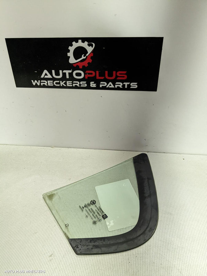 2014 HOLDEN BARINA RIGHT REAR 1 4 DOOR GLASS