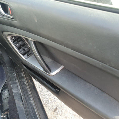 2006 Subaru Outback Left Taillight