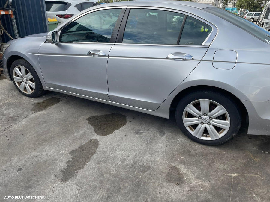 2009 Honda Accord Left Taillight