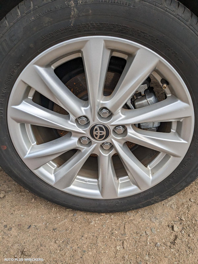 2023 Toyota Corolla Left Front Door Window