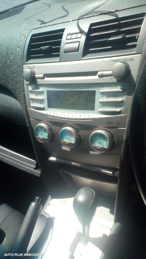 2007 Toyota Camry Left Guard