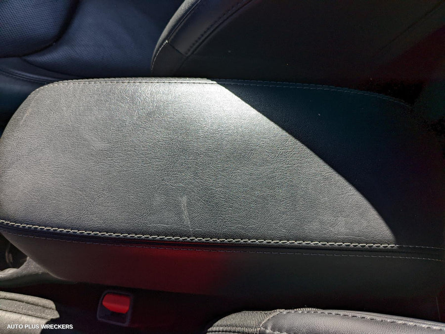 2020 Jeep Cherokee Left Rear Door Window