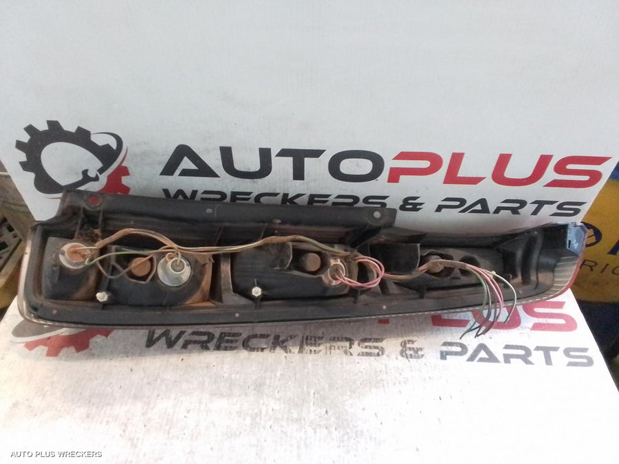 2002 Nissan Xtrail Left Taillight